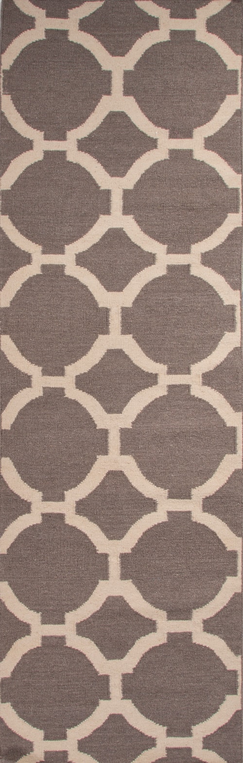 2.6 x 8 Rug