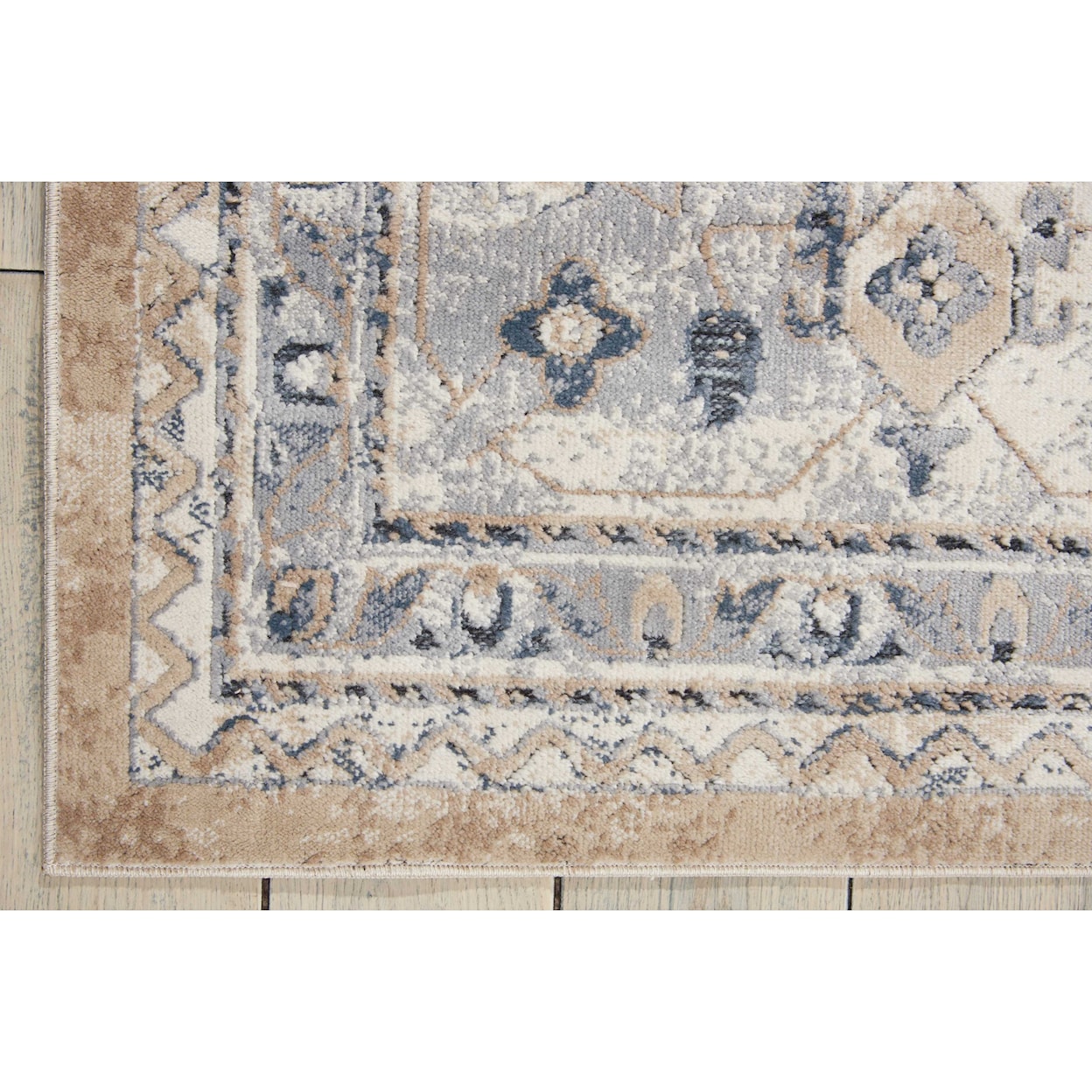 kathy ireland Home by Nourison Malta 3'11" x 5'7" Rug