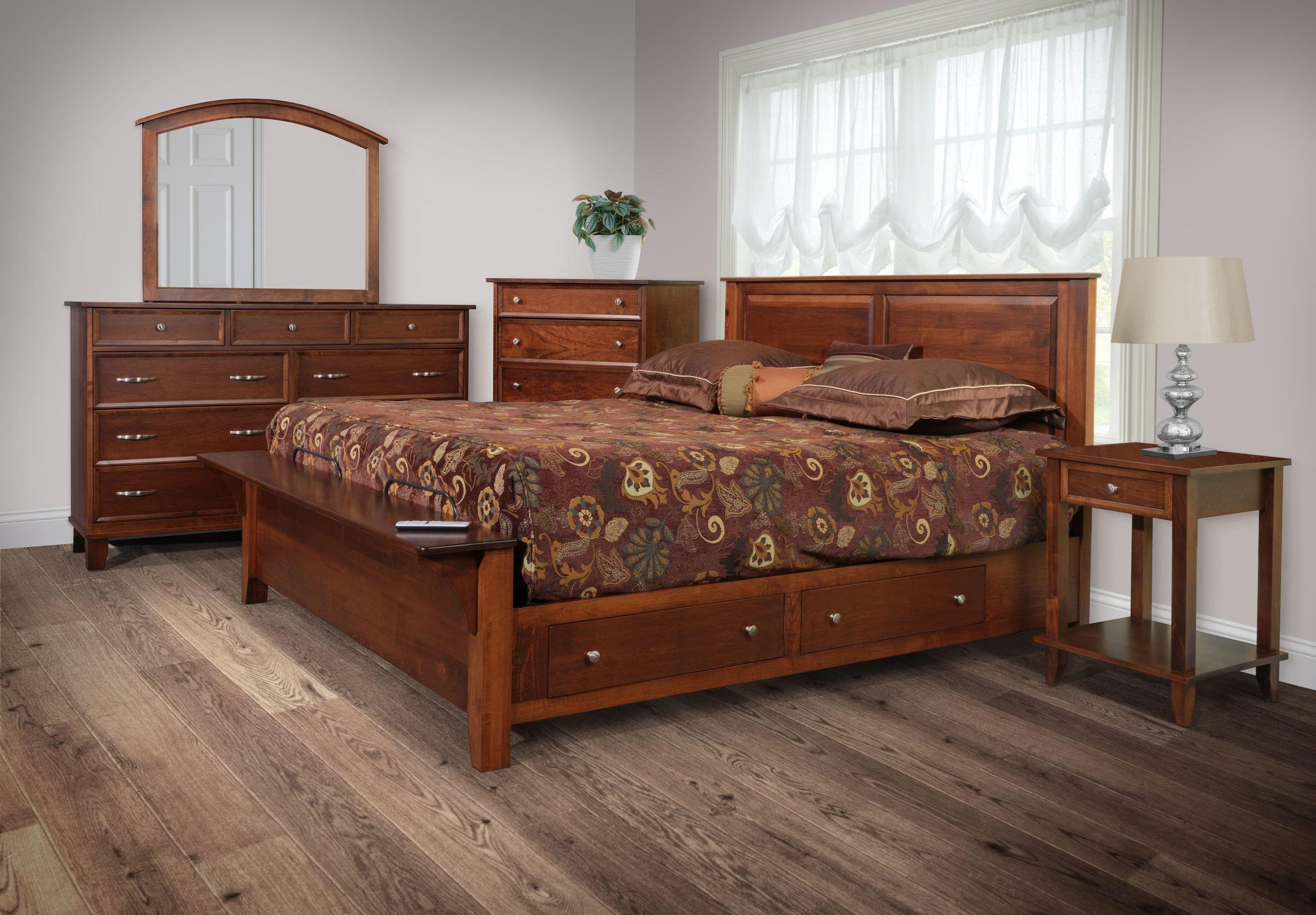 Small 5 Drawer Chest