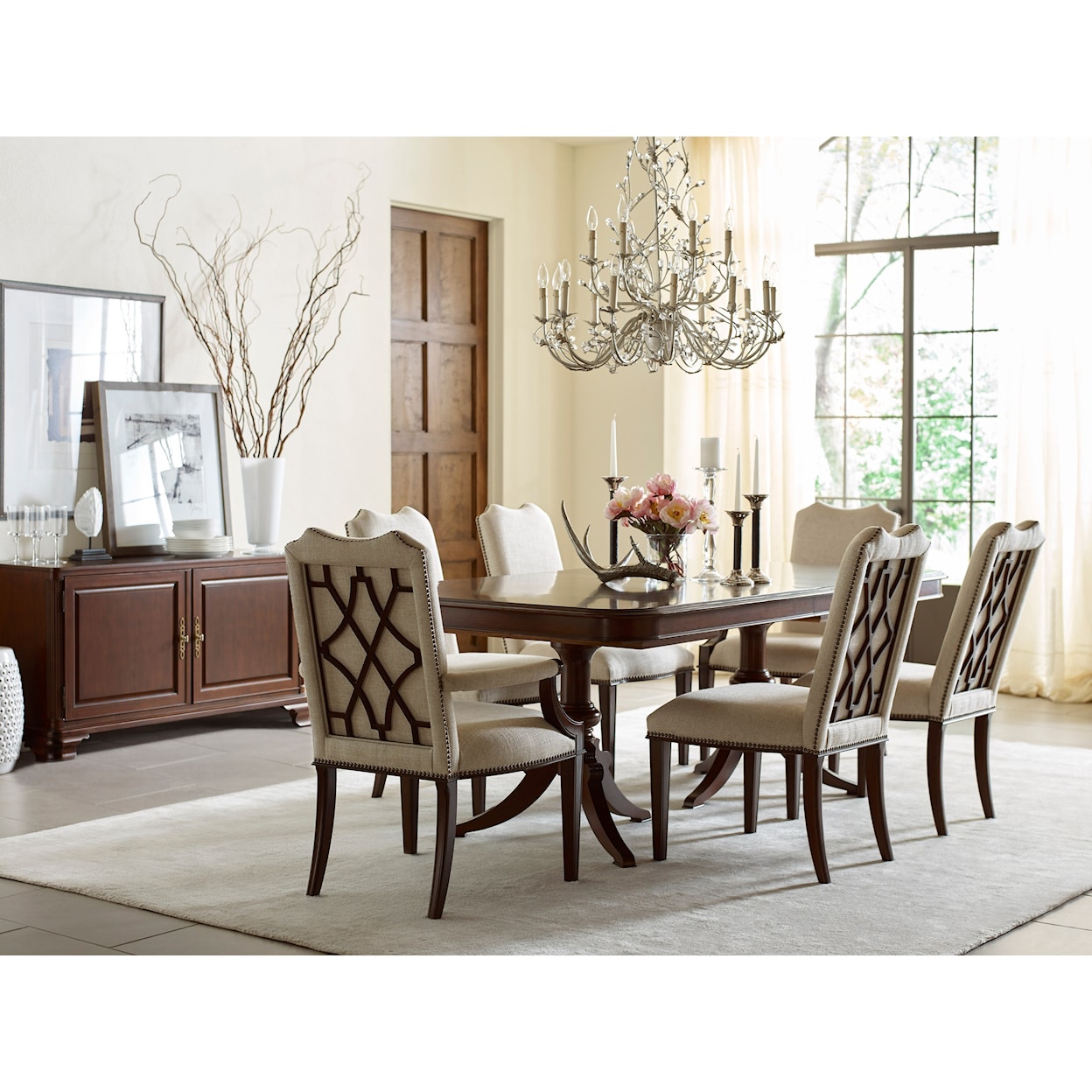 Kincaid Furniture Hadleigh Formal Dining Room Group