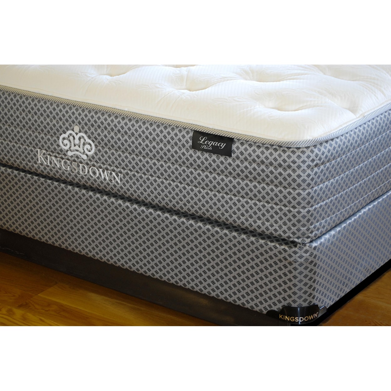 Kingsdown Legacy King Plush Mattress Set