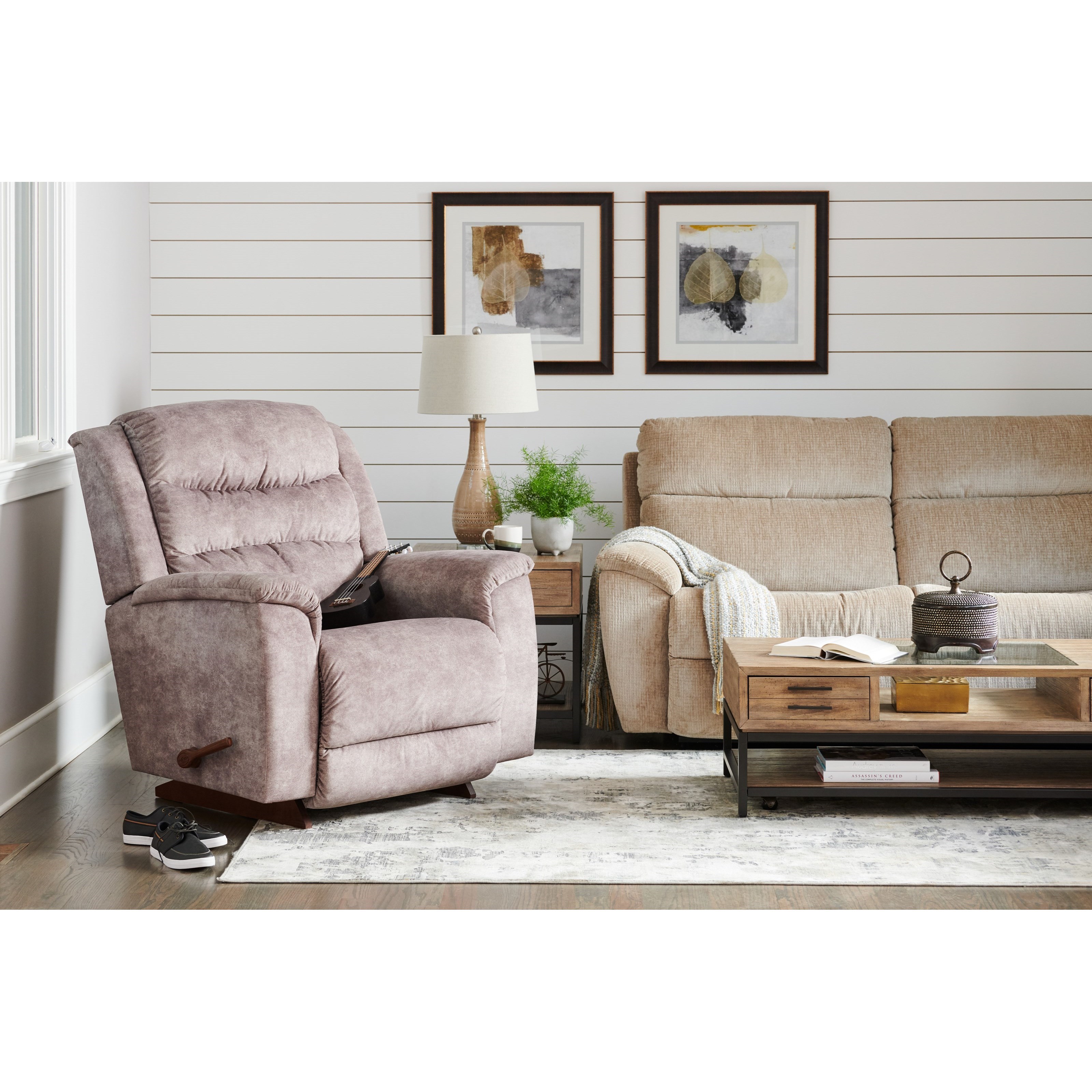 LaZBoy Redwood 16H776 Casual Big and Tall Power Wall Recliner with