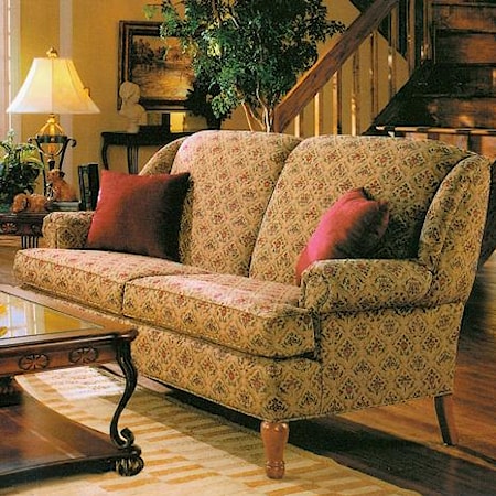Stationary Short Sofa with Round Cottage Style Oak Legs