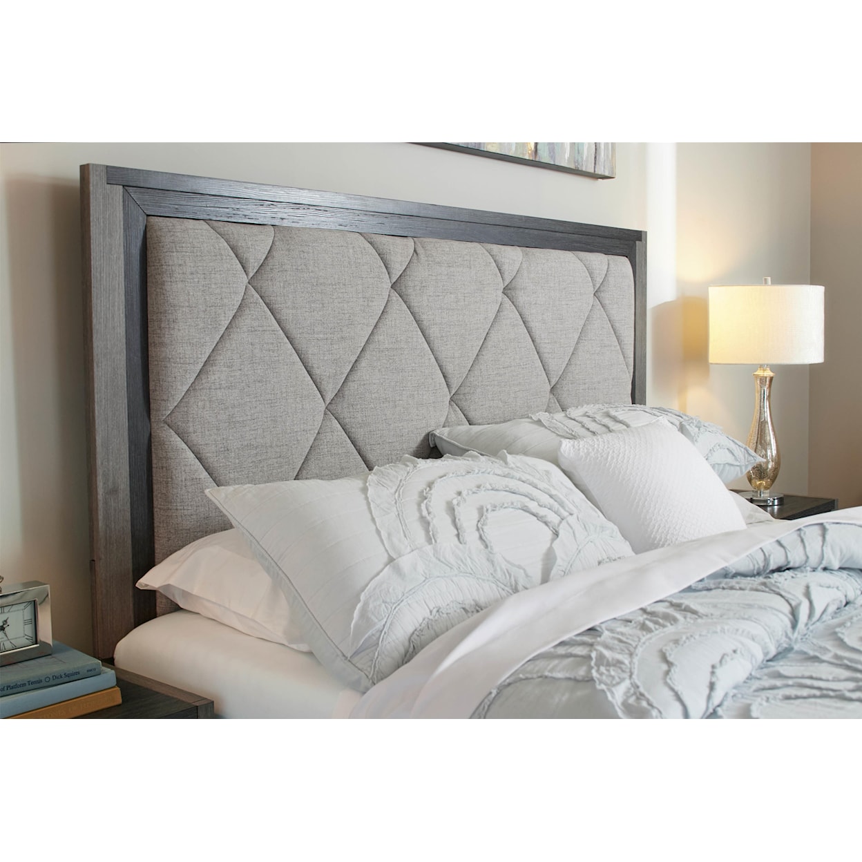 Lane Home Furnishings Carter King Upholstered Bed