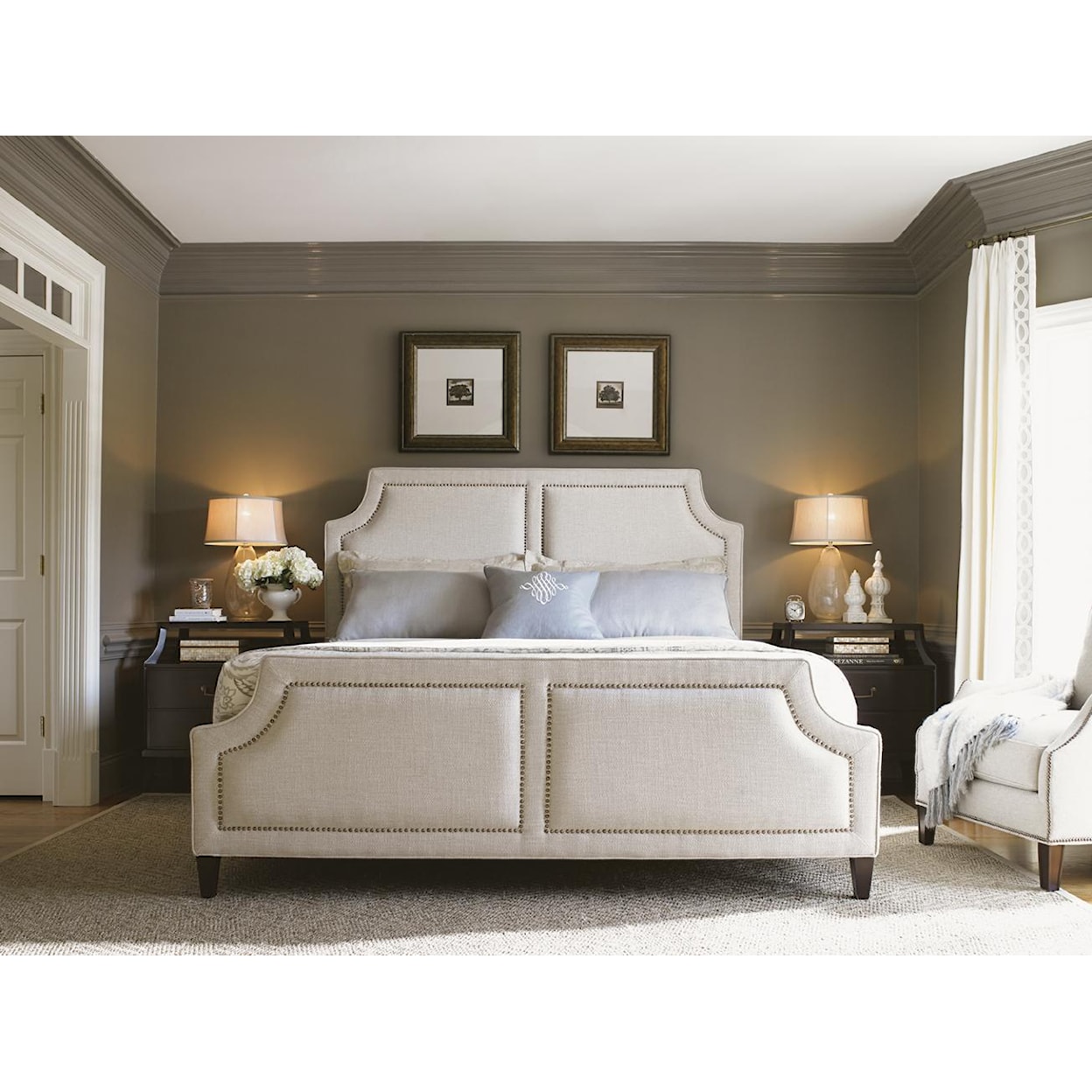 Lexington Kensington Place Queen Chadwick Upholstered Bed