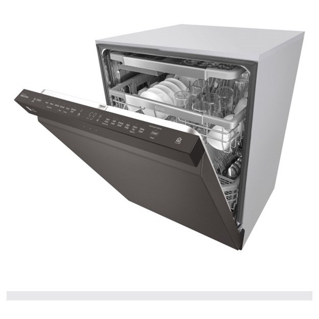 Top Control QuadWash™ Dishwasher