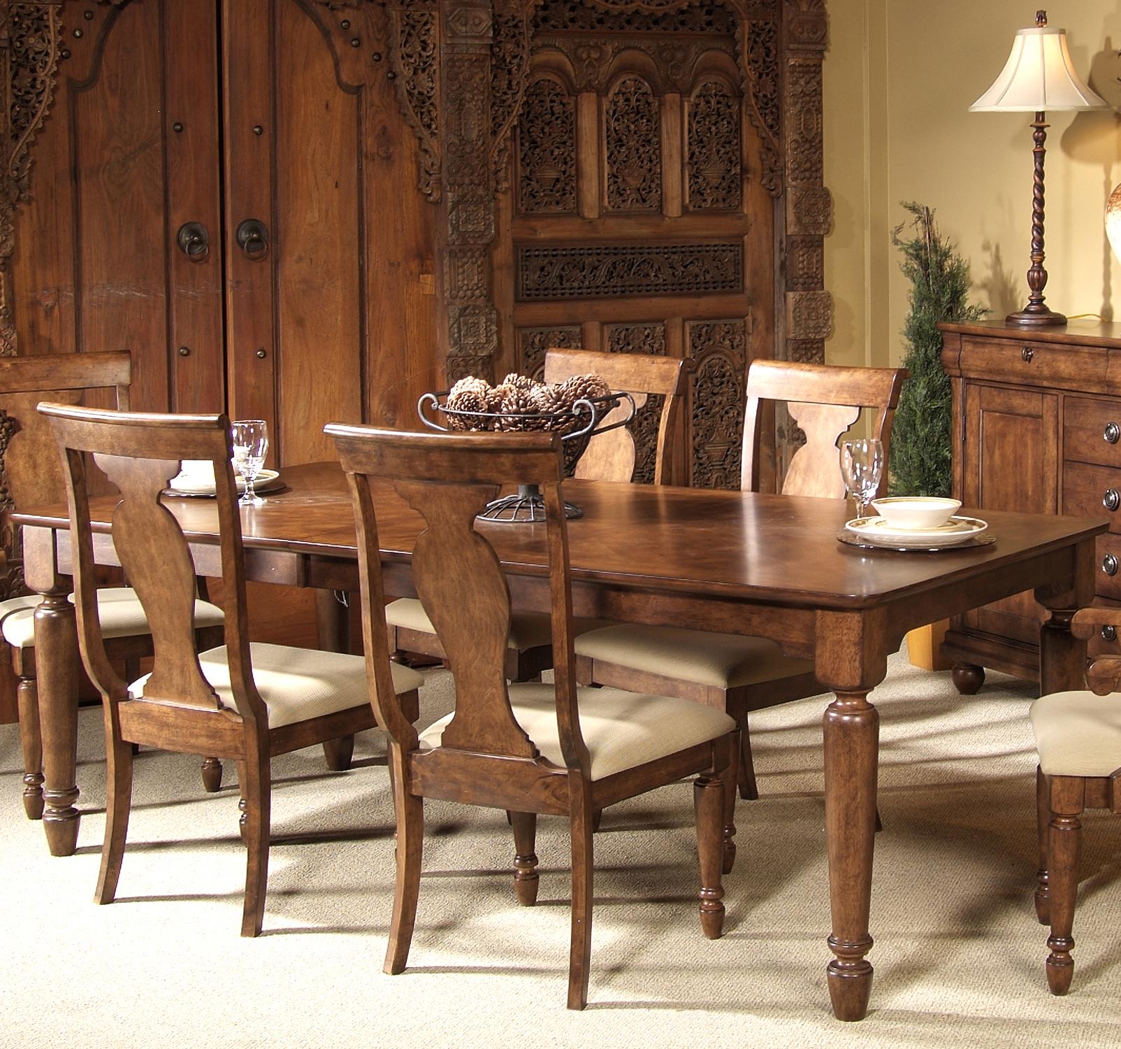 Rectangular Leg Table