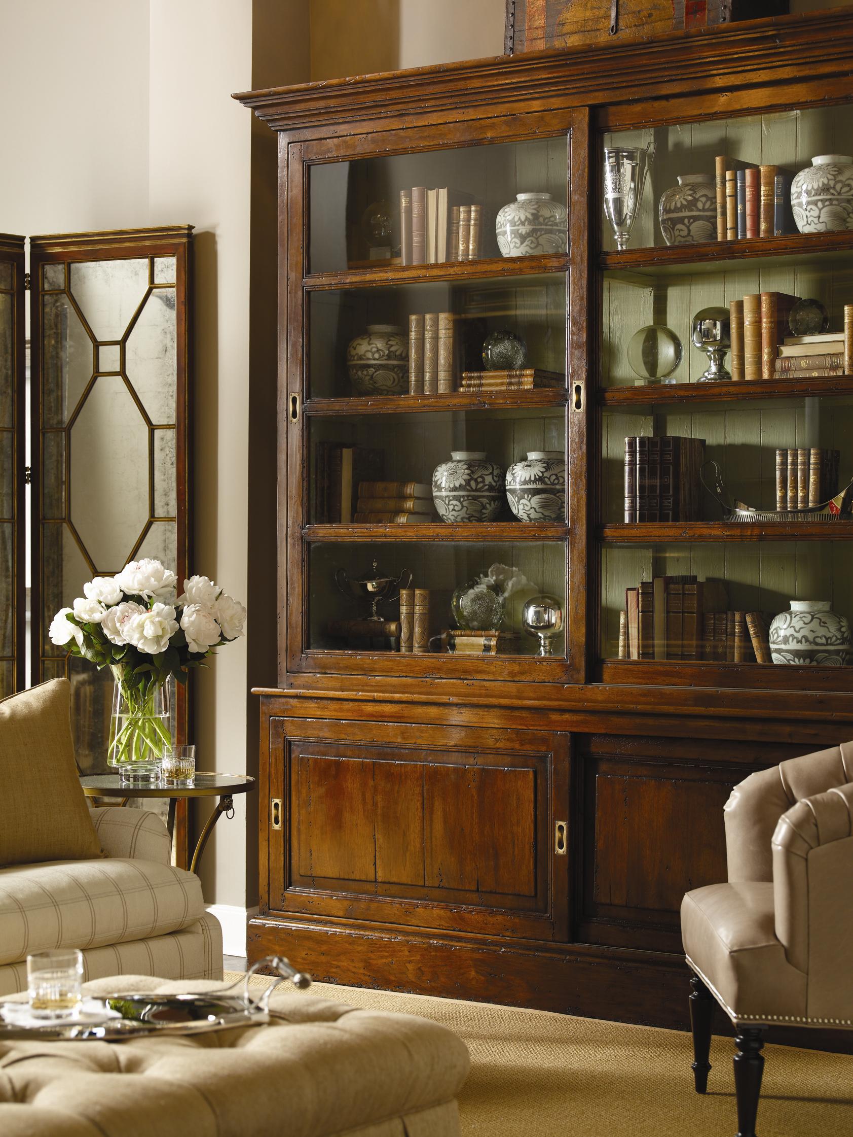 Weerner Bookcase