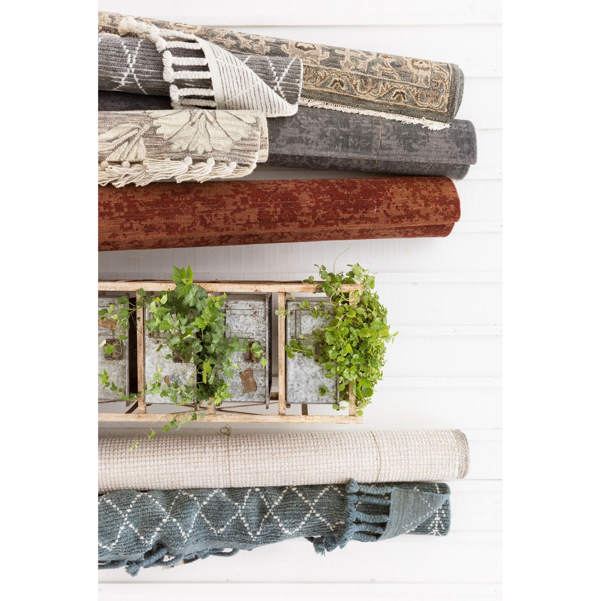 2' 6" X 7' 6" Runner Rug