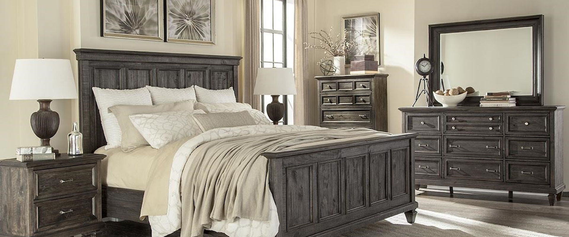 4 PC Bedroom Set including Chest