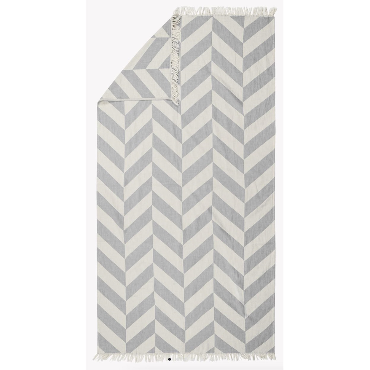 Matouk Paros Paros Beach Towel in Shark