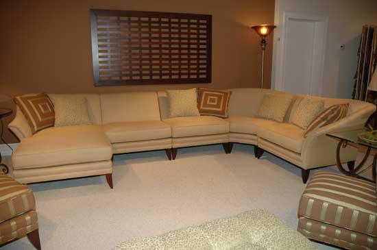 Michael Thomas 8019 Sectional