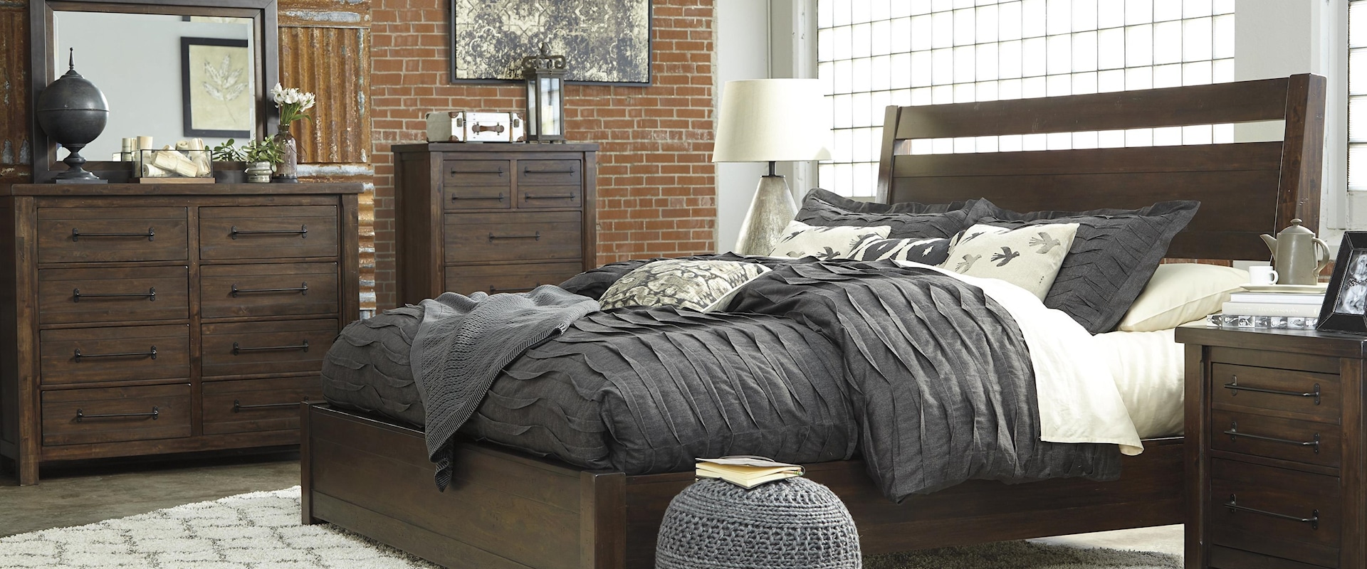 Queen Platform Bed, Dresser,and Nightstand Package