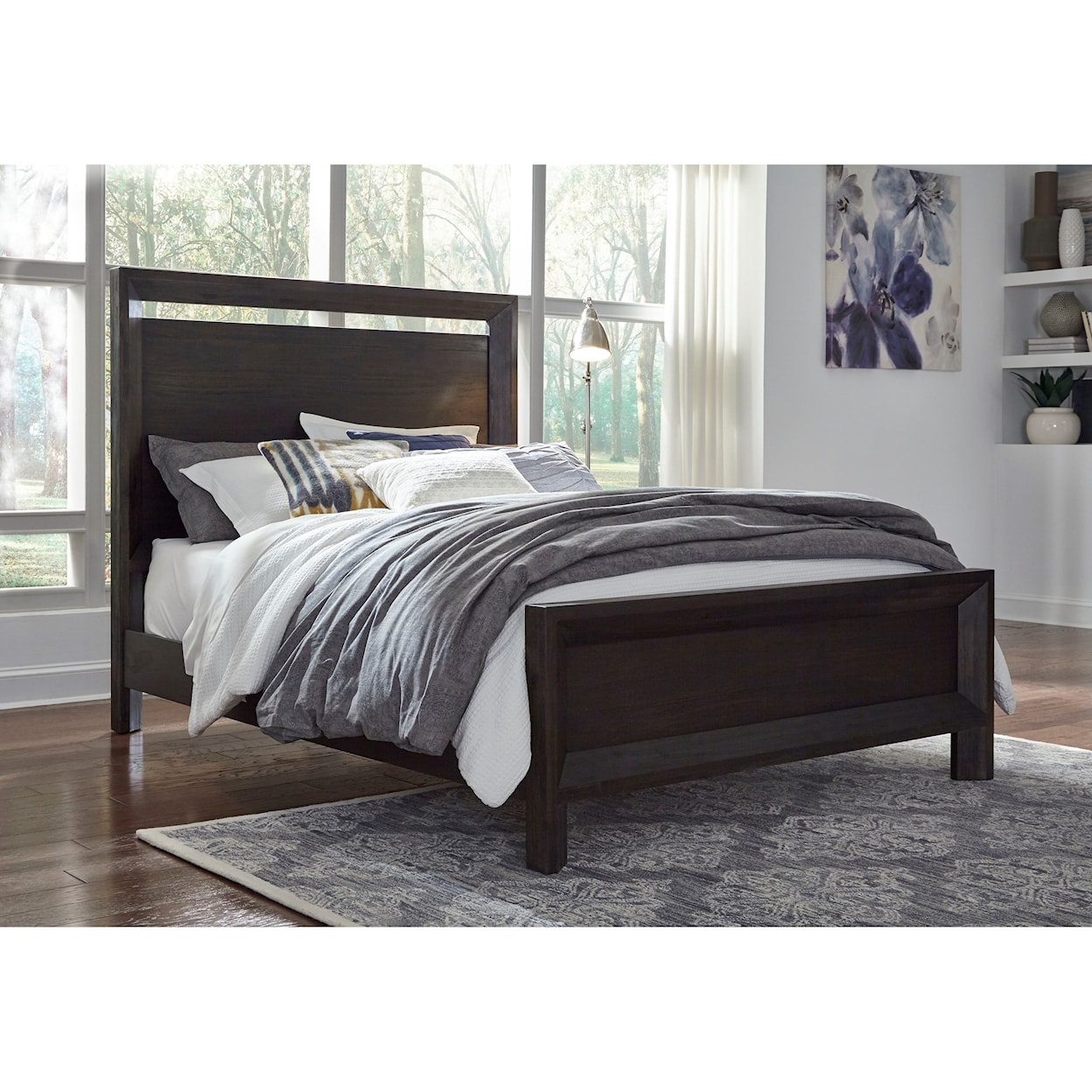 Modus International Chloe California King Panel Bed