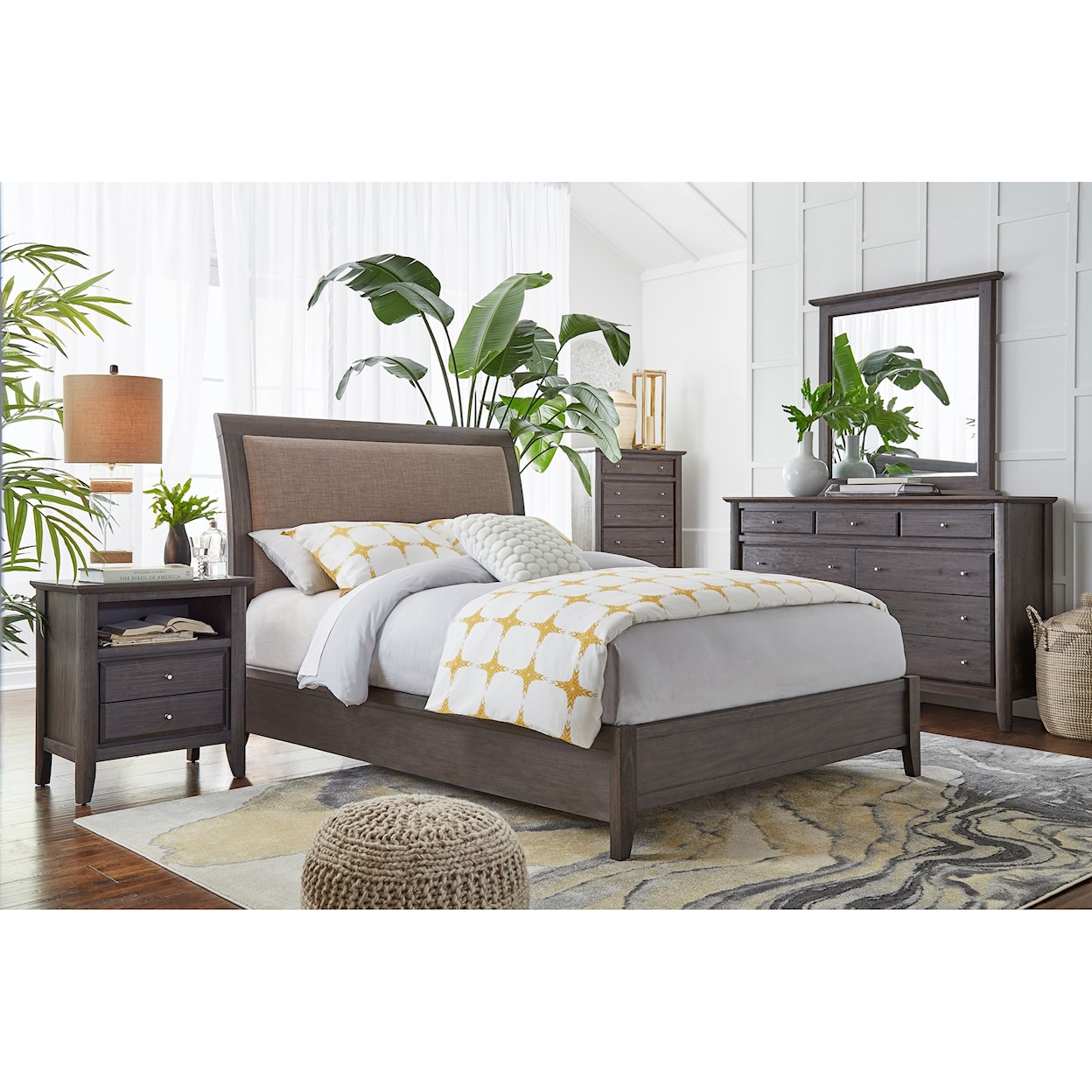 Modus International City II California King Low Profile Sleigh Bed