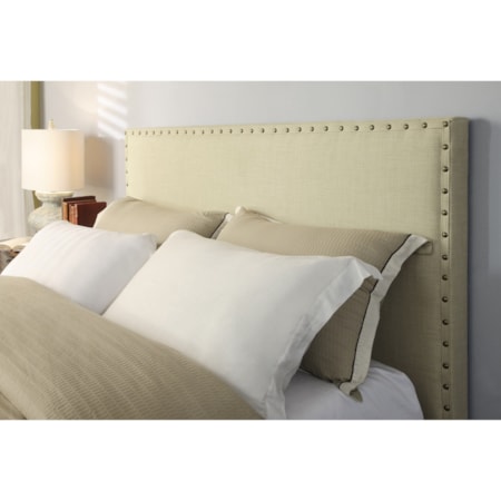 Full Tavel Platform Bed
