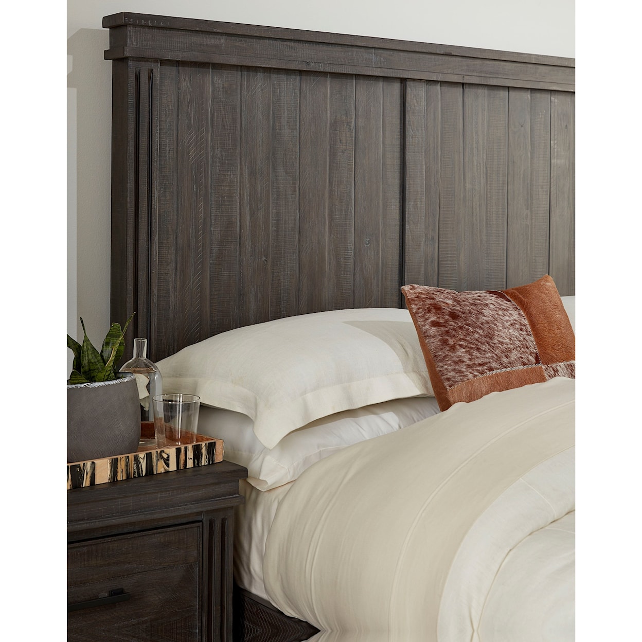 Modus International Hampton Bay Queen Panel Bed in Onyx