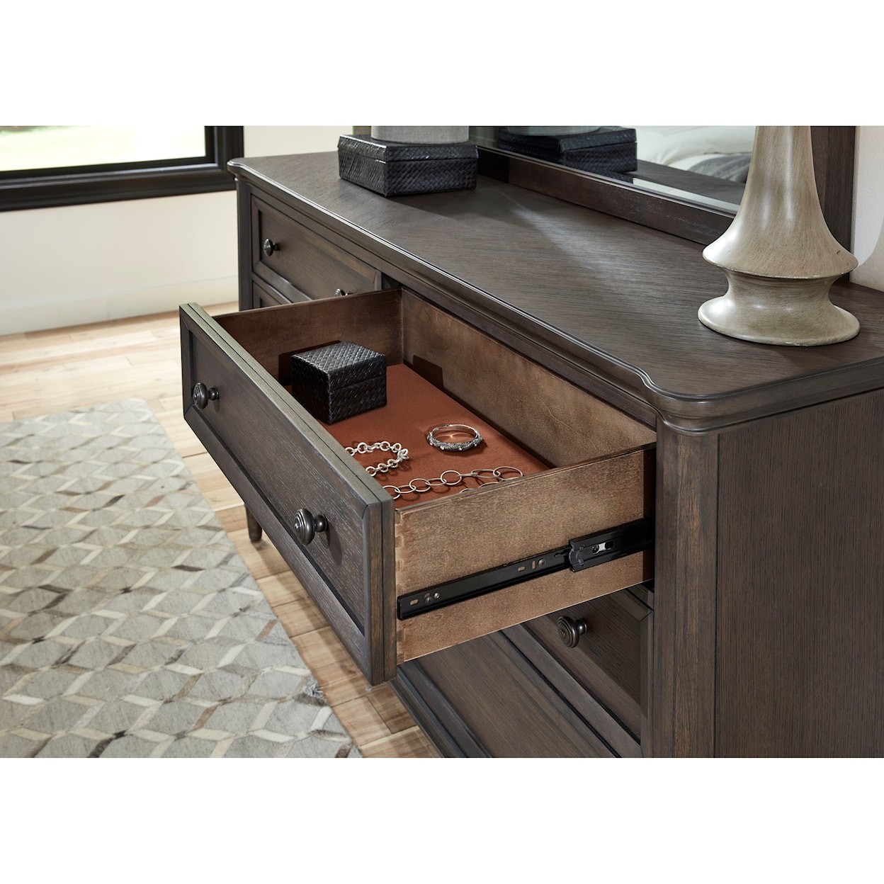 Modus International Sophie Dresser in Dark Roast