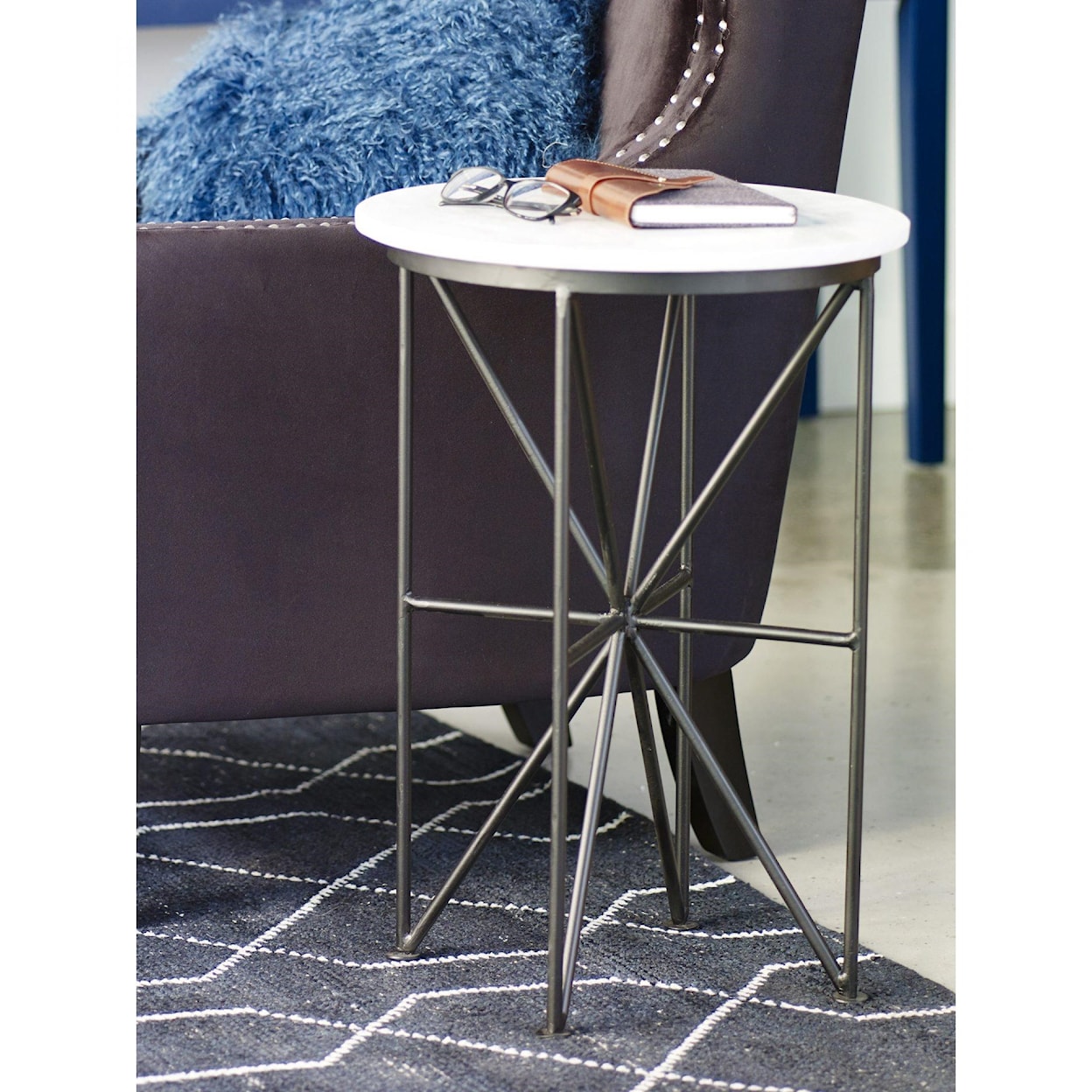 Moe's Home Collection Quadrant Accent Table