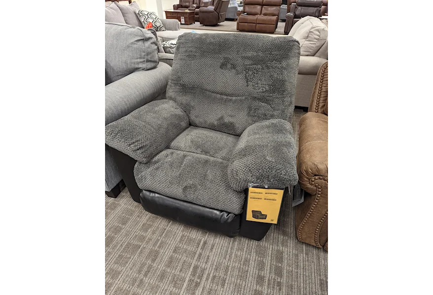 Clearance and Closeouts Fairfield Commons Mall Last One! Rocker Recliner! at Morris Home