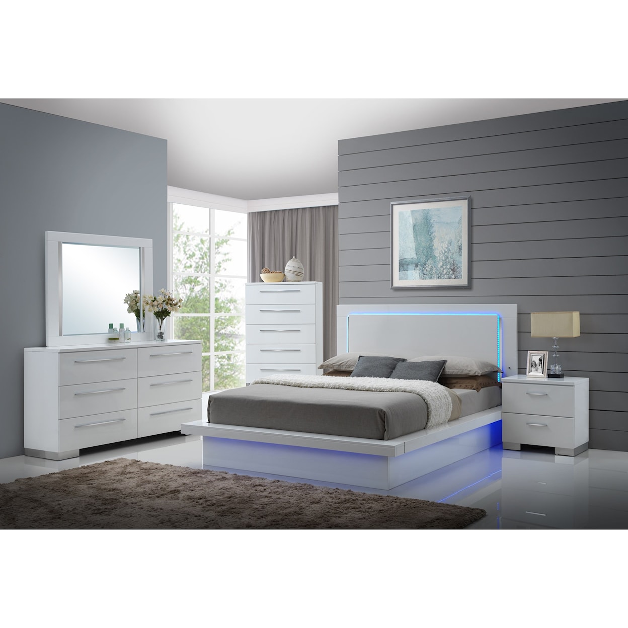 New Classic Sapphire King Bedroom Group