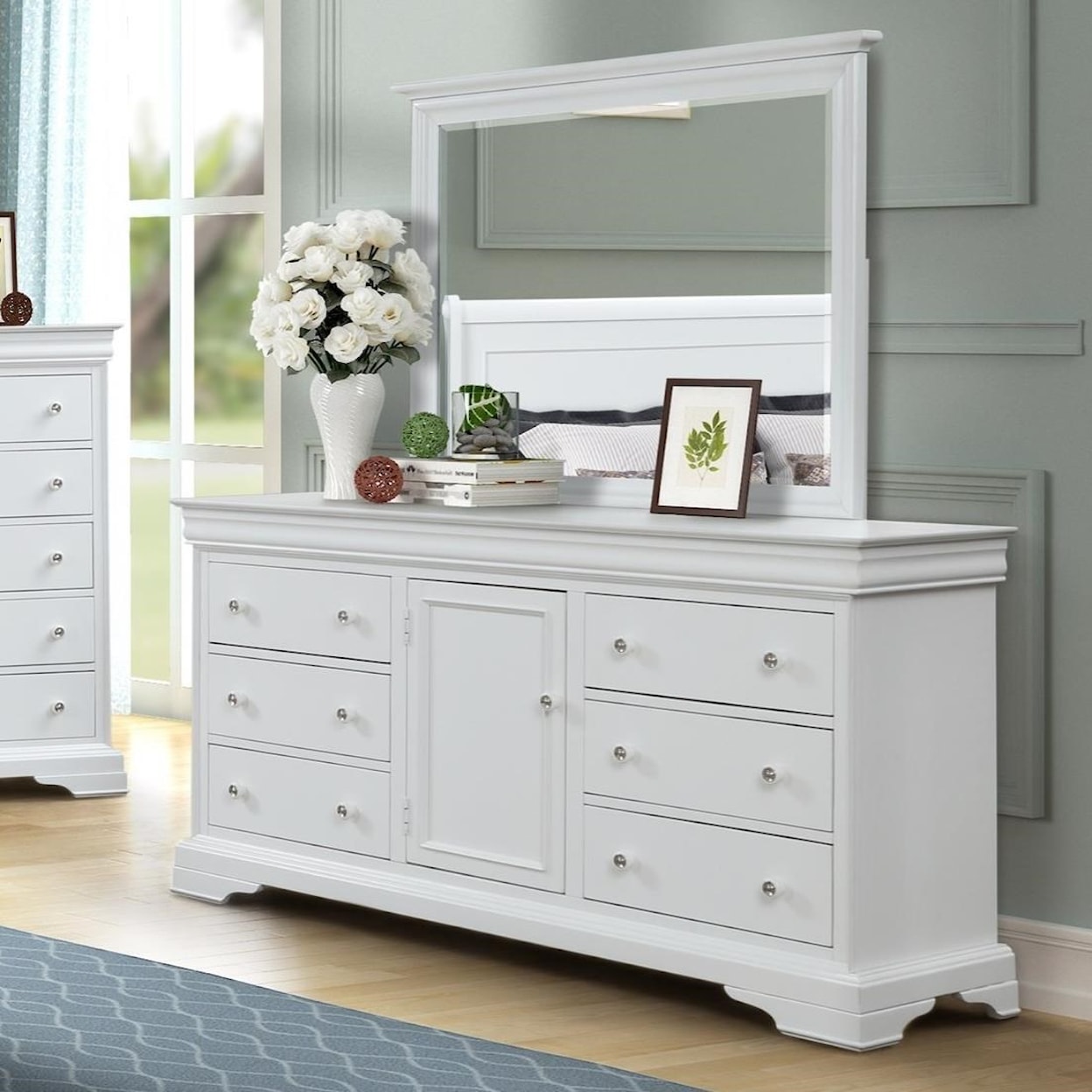 New Classic Versaille Dresser & Mirror Set