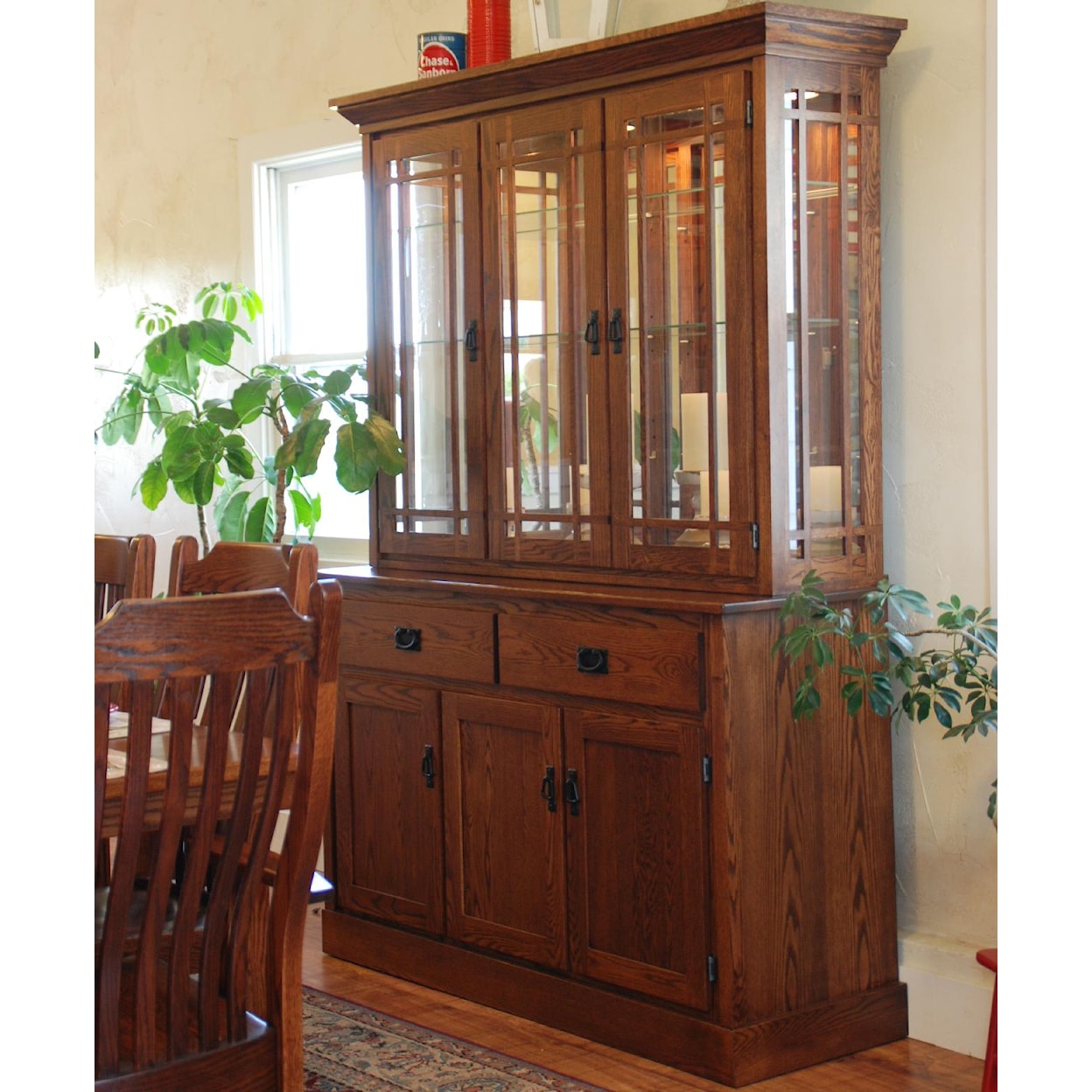 Oakwood Industries Casual Dining Mission Hutch