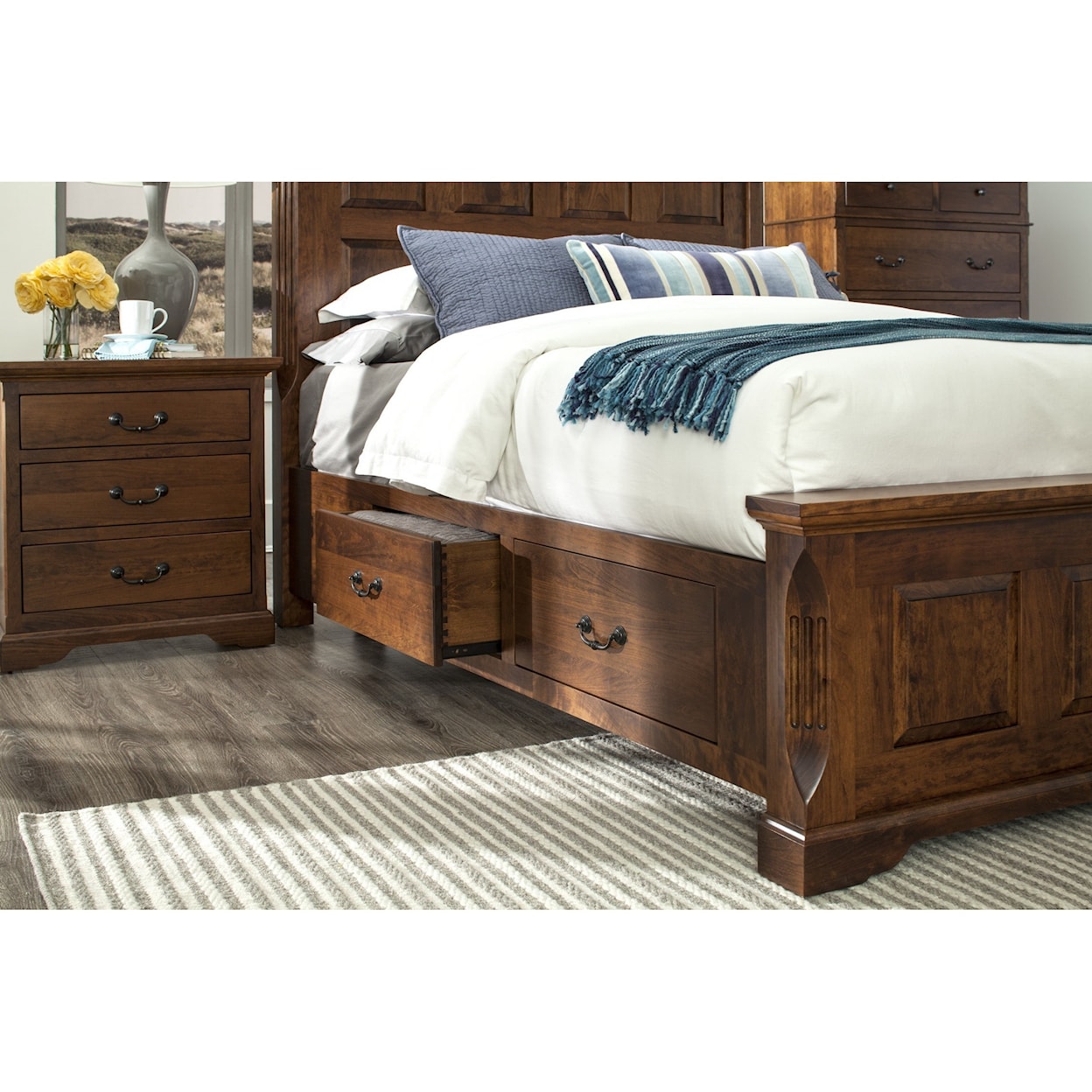 Mavin Longmeadow King Size Panel Storage Bed