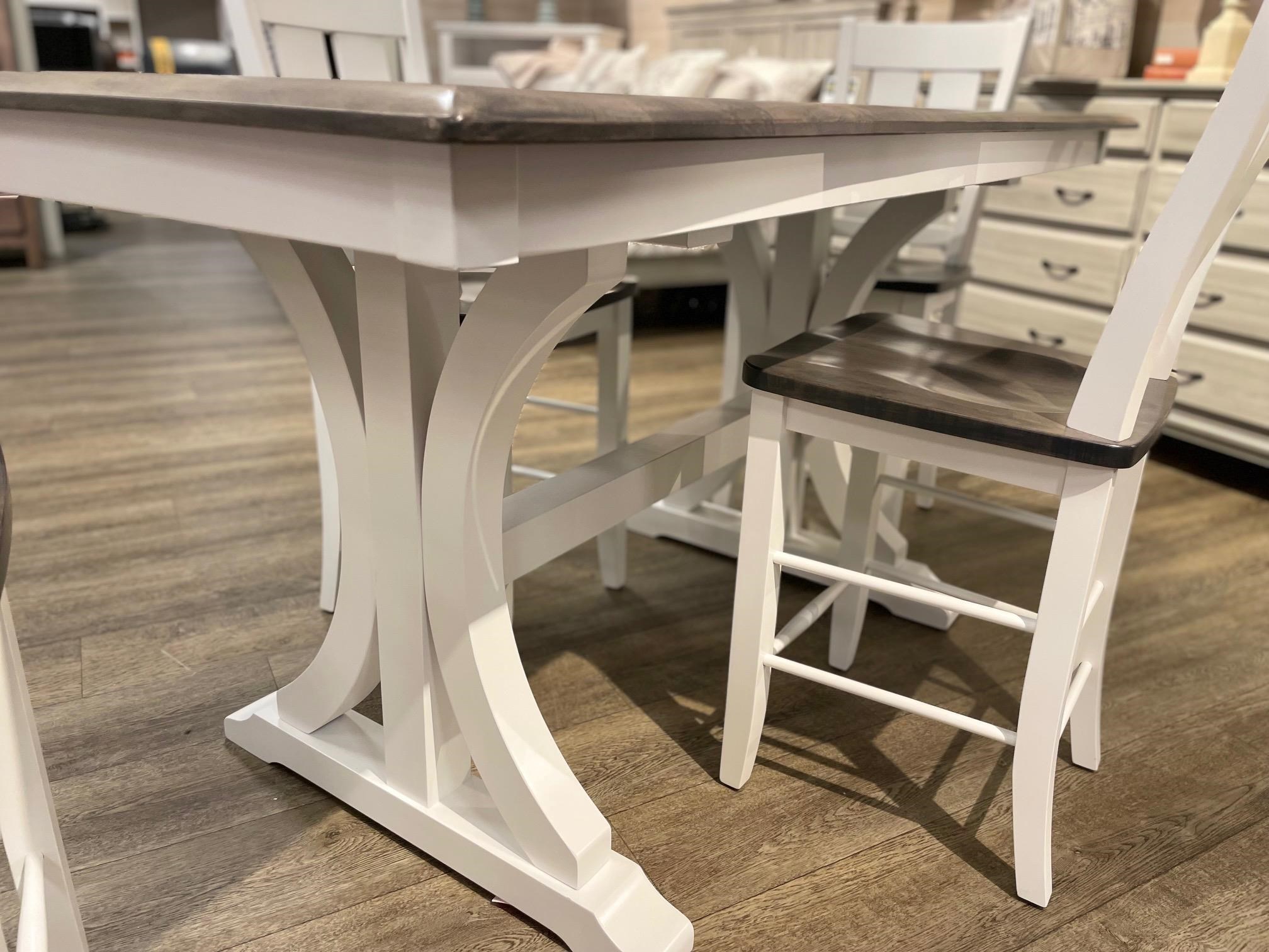 Counter Height Table with Barstools