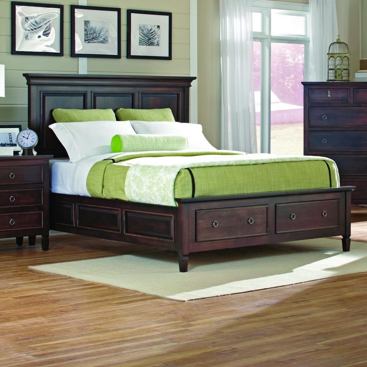 Mavin Vineyard Haven Queen Panel Bed