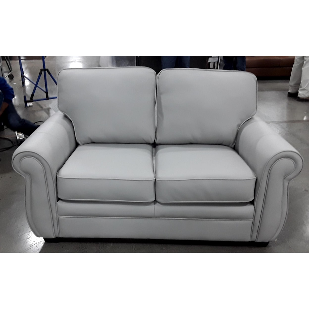 Palliser Viceroy70492 Love Seat