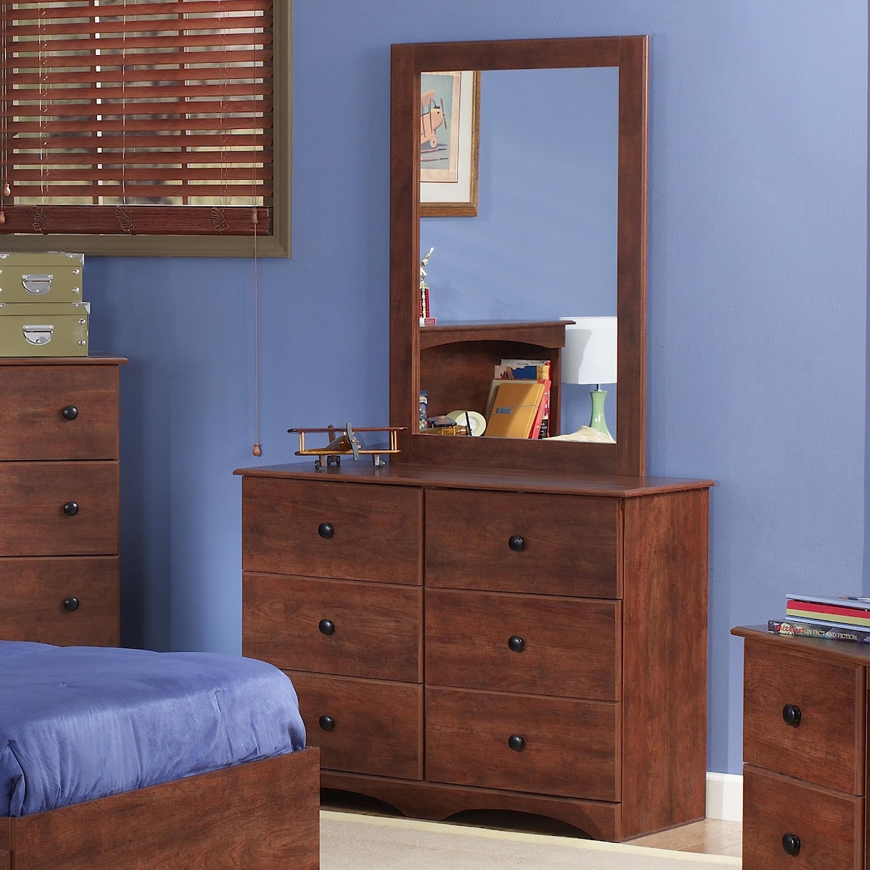 Perdue 11000 Series 45" Dresser & Mirror Set