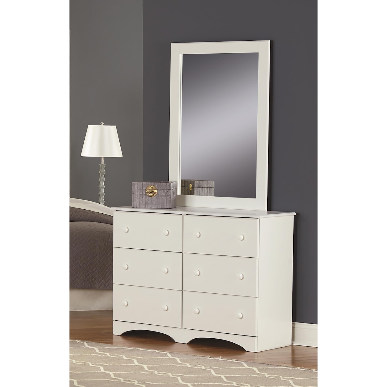 Perdue 14000 Series Dresser and Mirror Package