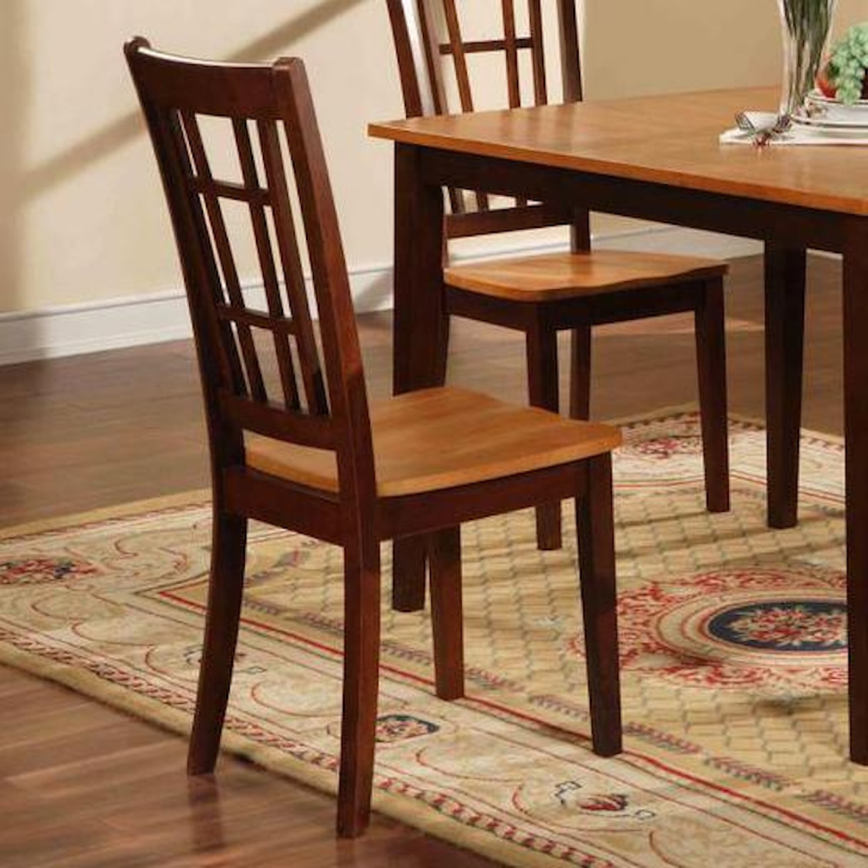 Primo International 552 Table and 4 Chairs