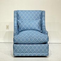 Swivel Accent Chair w/out Nails