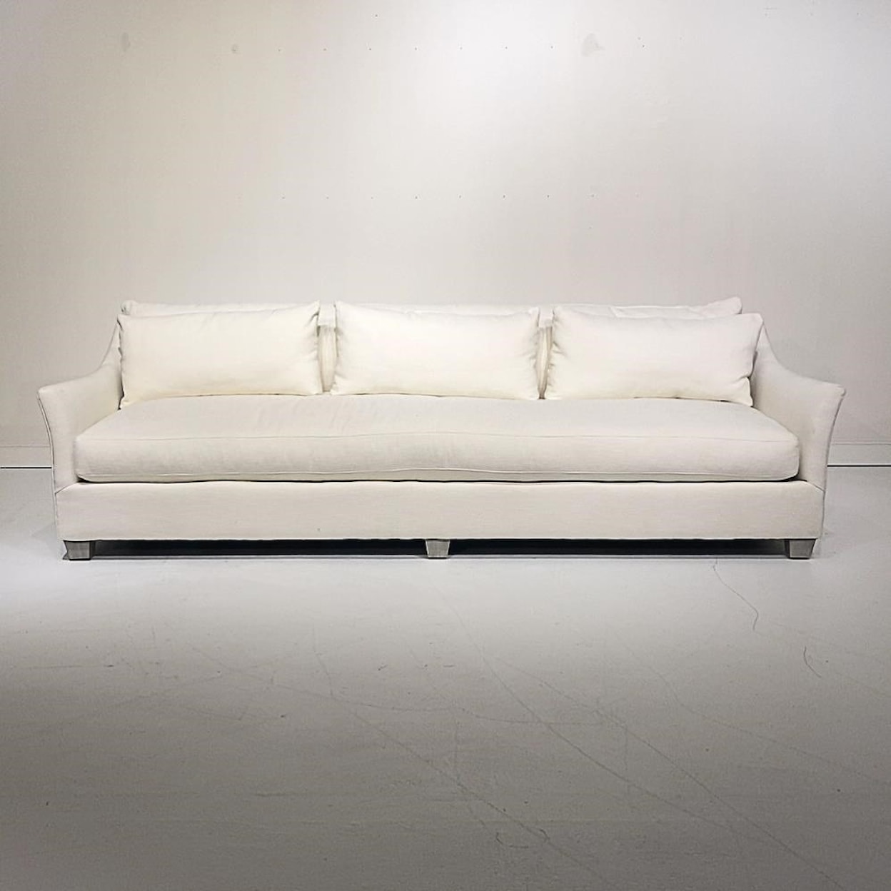 Robin Bruce Moreau Moreau Sofa