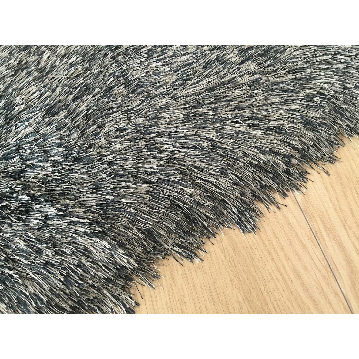 Rug Factory Plus Lurex LUR Gray Rug