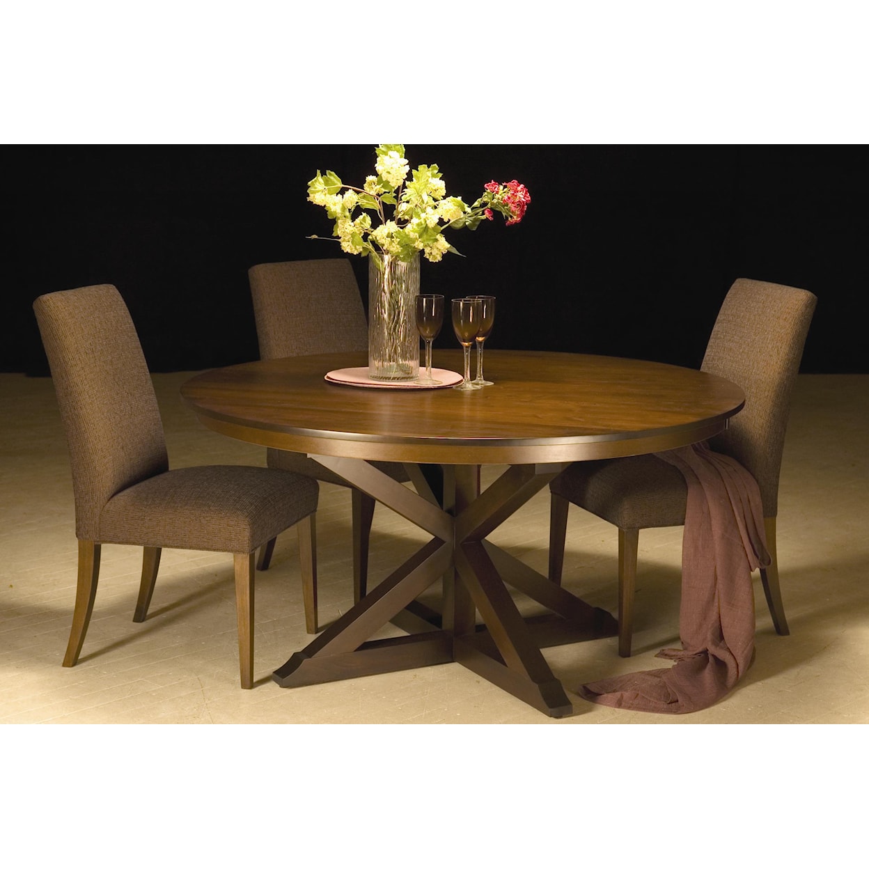 Saloom New England Devon Dining Table