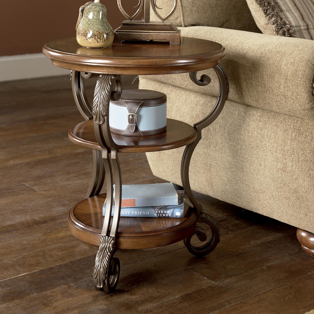 Signature Design by Ashley Nestor Round Chairside End Table