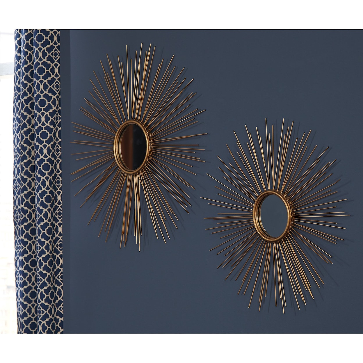 Signature Design Accent Mirrors Doniel Antique Gold Finish Accent Mirror Set