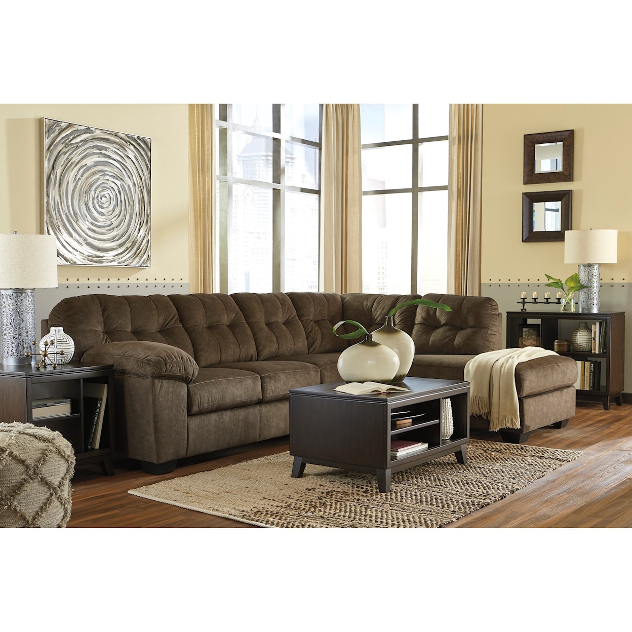 Benchcraft Accrington Sectional with Right Chaise & Queen Sleeper