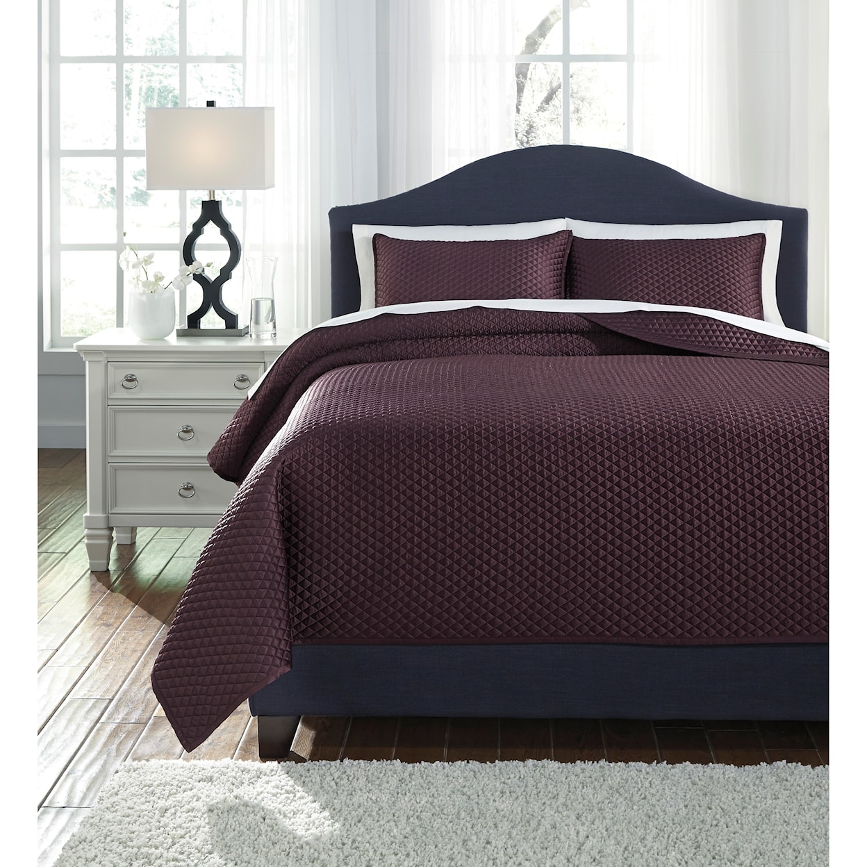 Ashley Furniture Signature Design Bedding Sets Queen Dietrick Plum Quilt Set