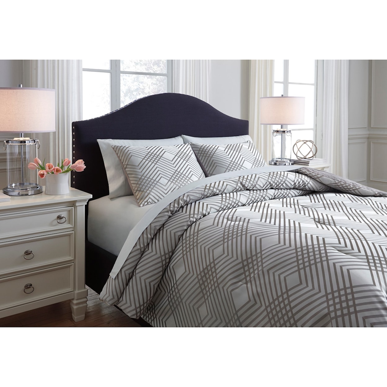Ashley Furniture Signature Design Bedding Sets Queen Anjelita Pewter Comforter Set