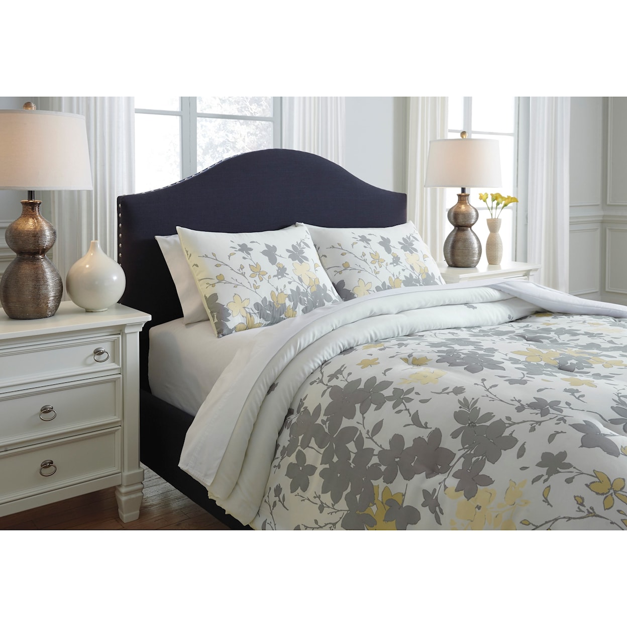 Signature Design by Ashley Bedding Sets King Maureen Gray/Yellow Comforter Set