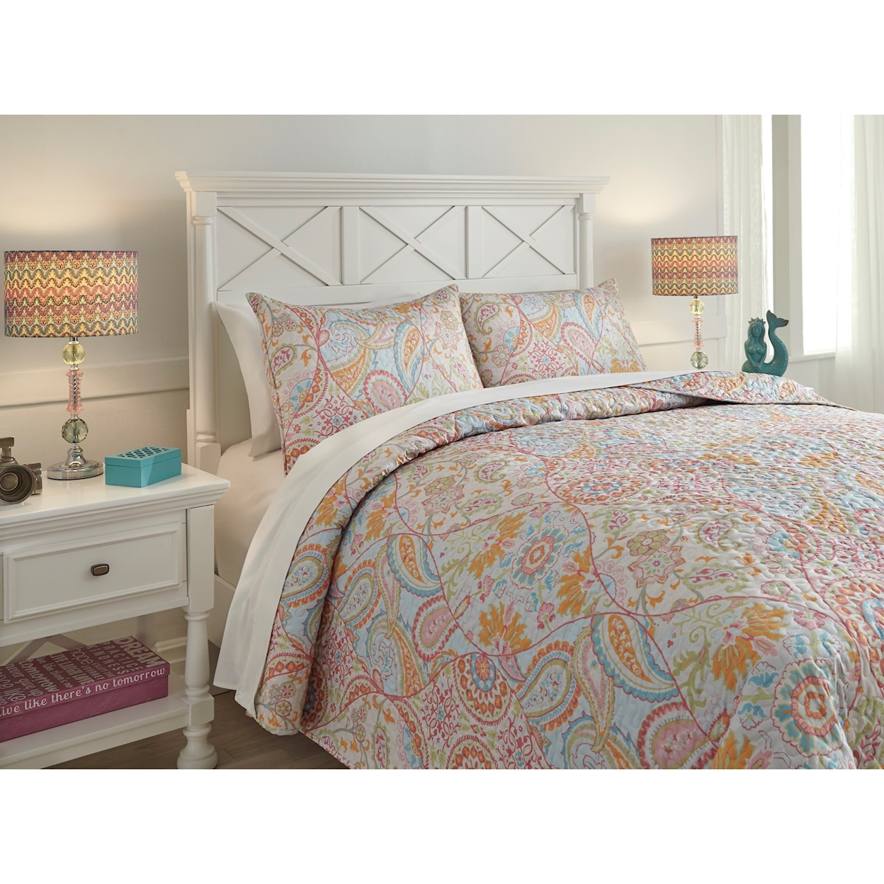 Ashley Furniture Signature Design Bedding Sets Full Jessamine Pink/Orange Coverlet Set