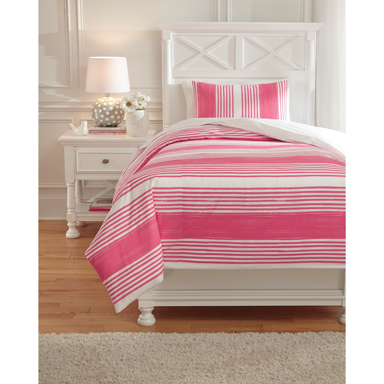 Signature Design by Ashley Bedding Sets Twin Taries Pink Duvet Cover Set