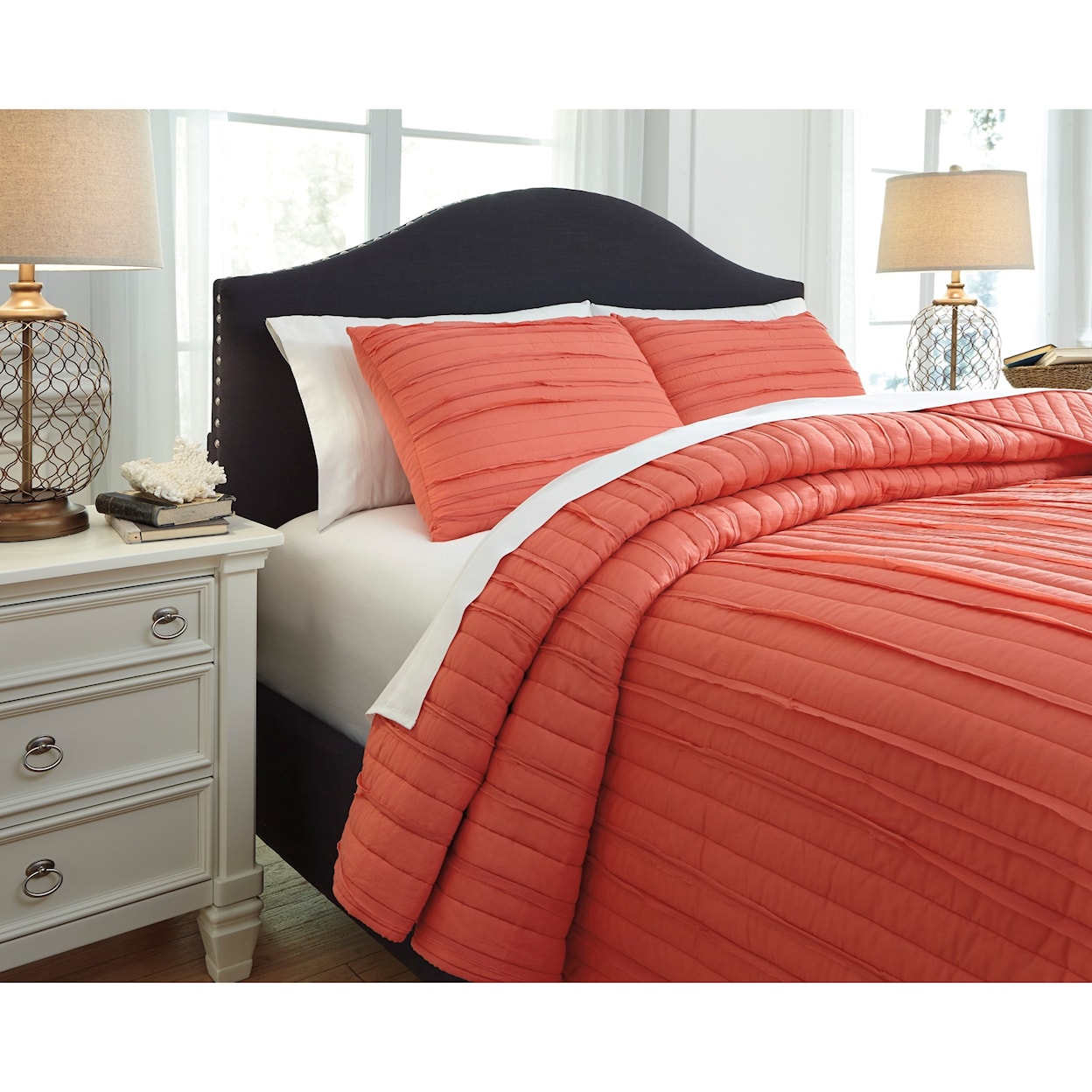 Signature Design by Ashley Furniture Bedding Sets Queen Solsta Coral Coverlet Set