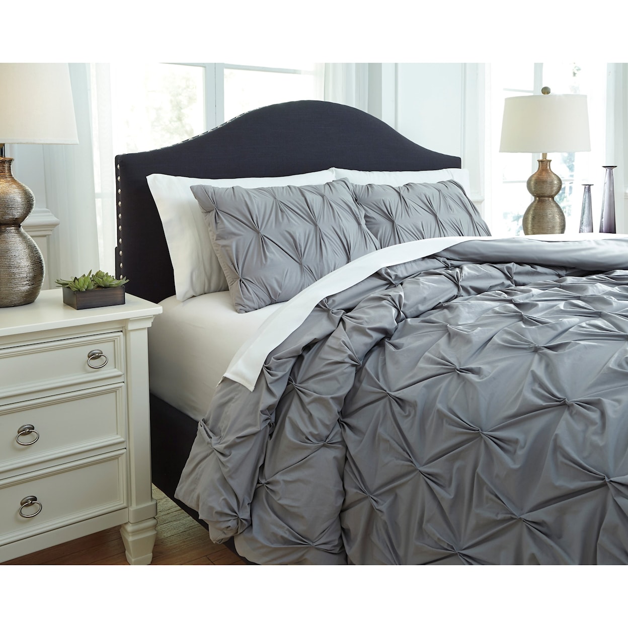 Ashley Signature Design Bedding Sets Queen Rimy Gray Comforter Set