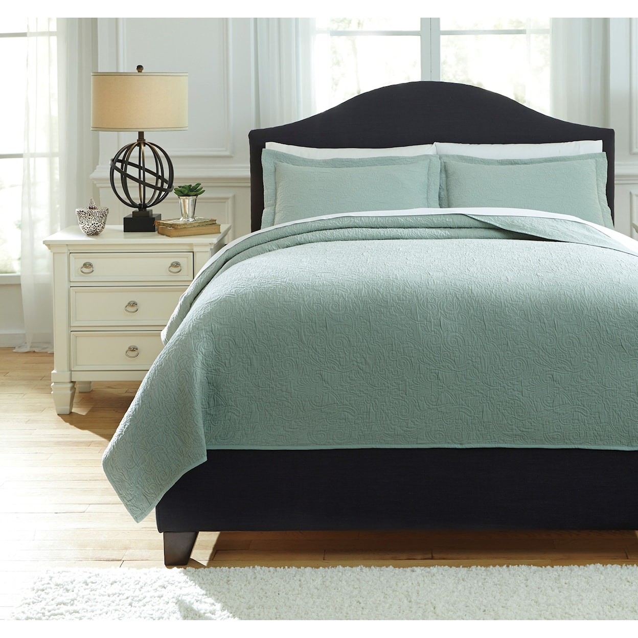 Signature Design by Ashley Furniture Bedding Sets Queen Bazek Sage Green Coverlet Set