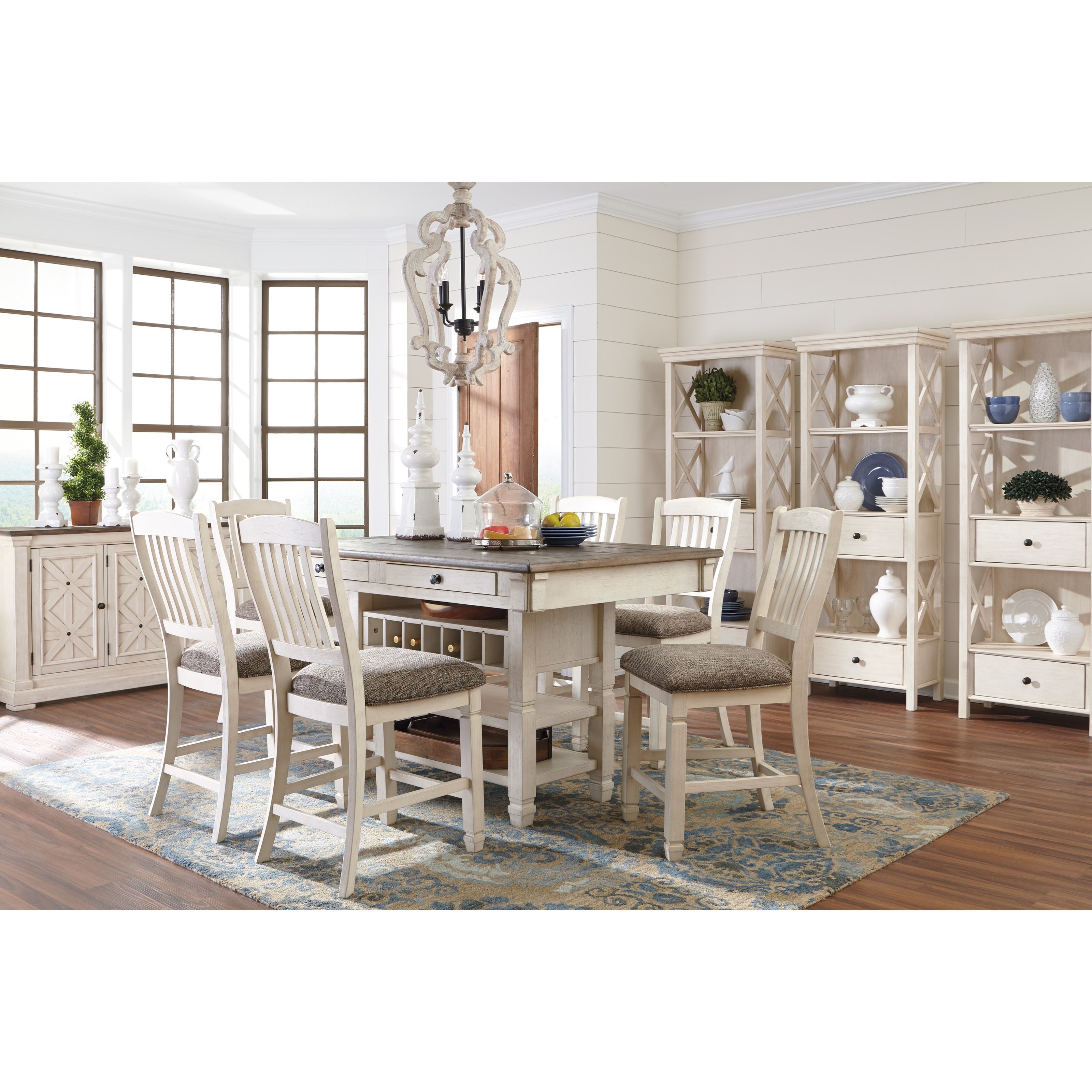 Casual Dining Room Group